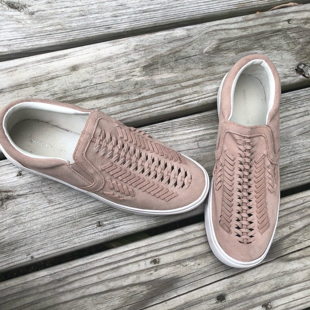 Marc Fisher 8.5 Midi-Platform Flat